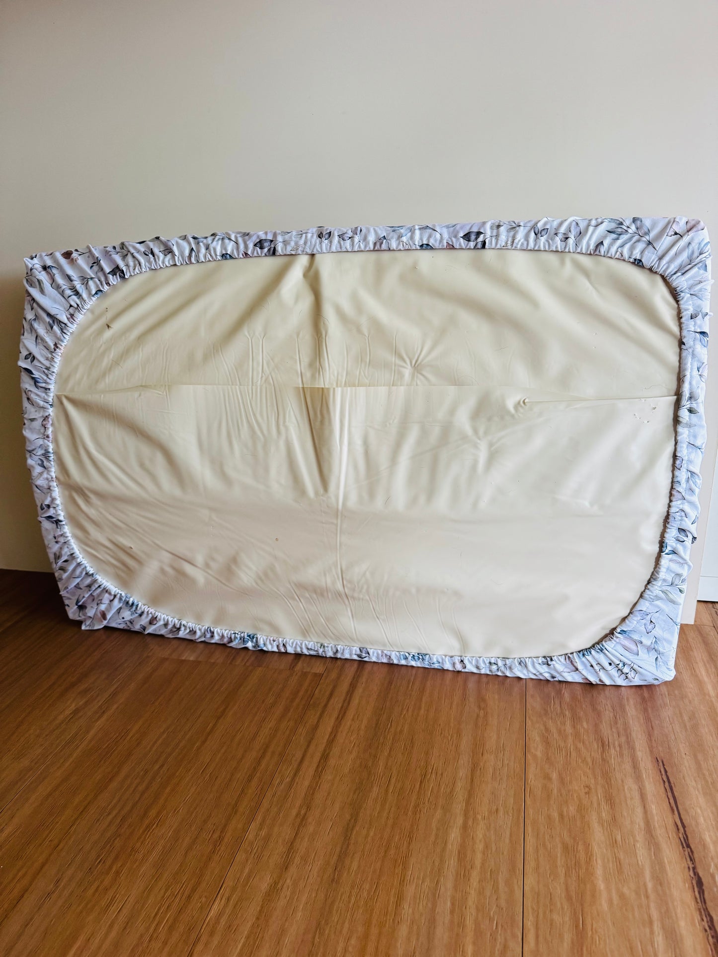 Bassinet & Change Mat Cover - Nature Leaves