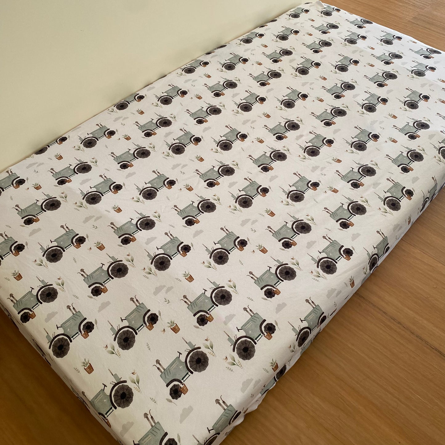 Fitted Cot Sheet - Cotton Jersey Tractors