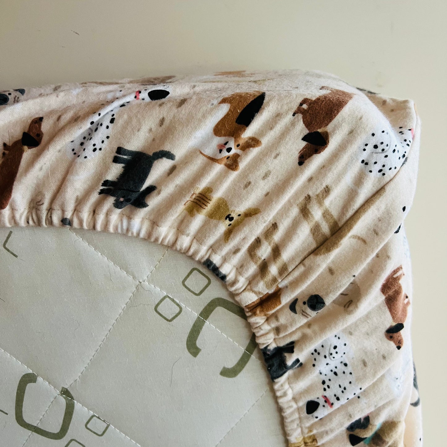 Flannel Fitted Cot Sheet - Doggies