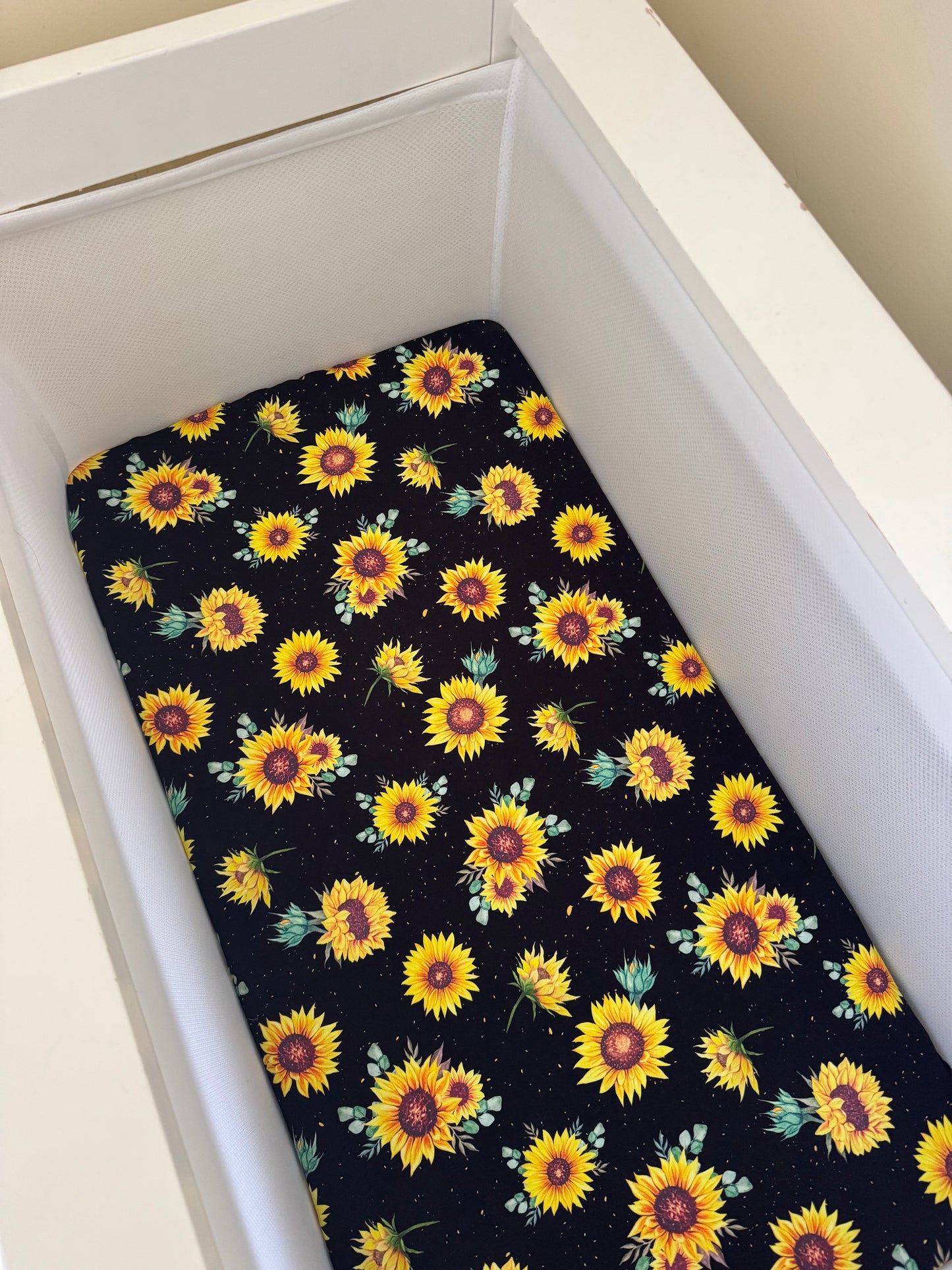 Bassinet & Change Mat Cover - Sunflowers Black