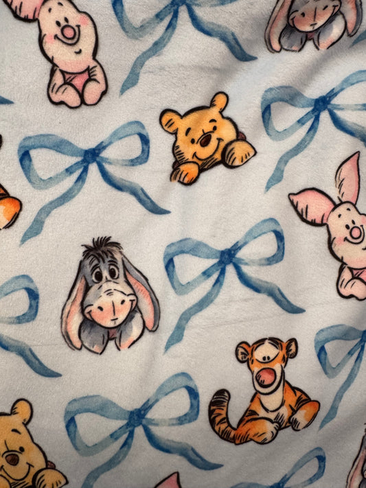 Double Sided Minky Blanket - Pooh Bows