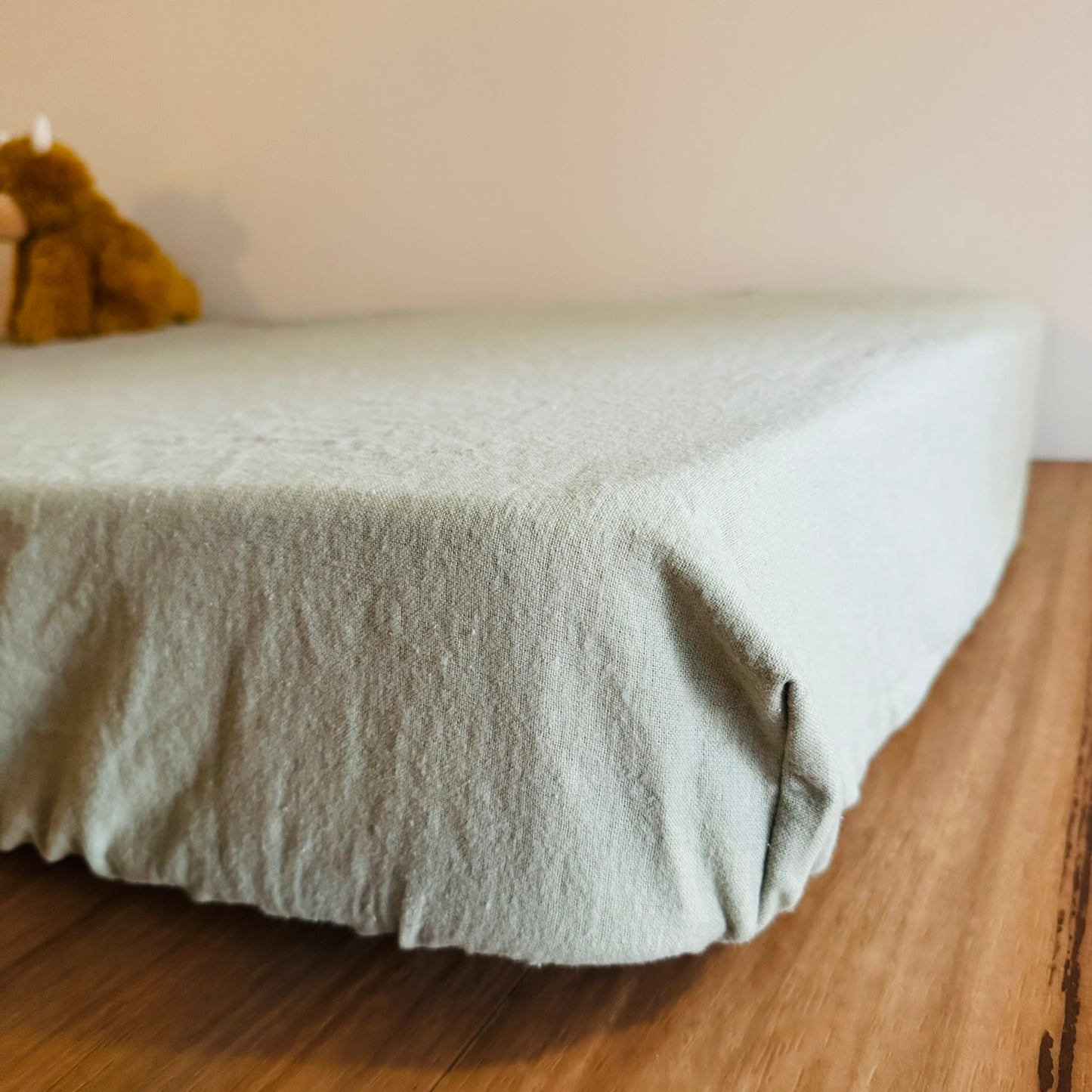 Flannel Fitted Cot Sheet - Sage Green