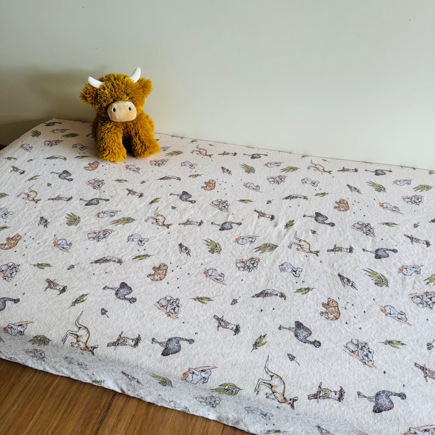 Flannel Fitted Cot Sheet - Neutral Aus Animals