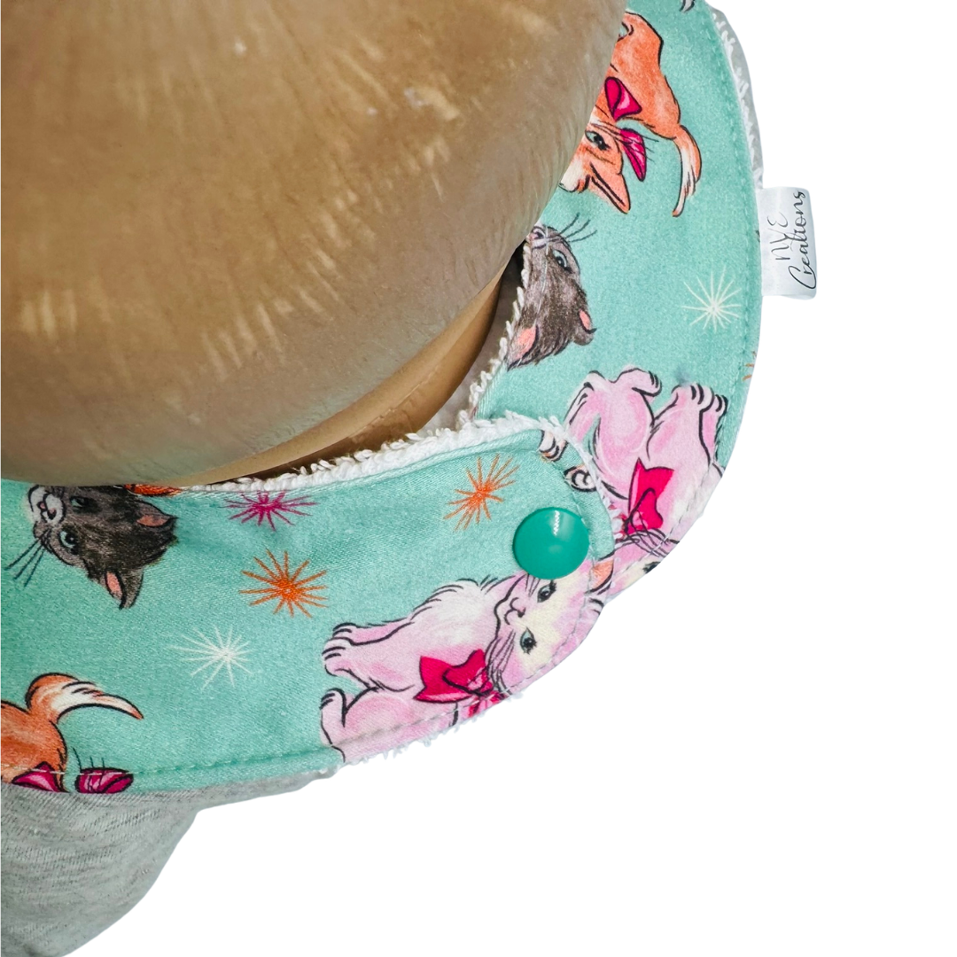 Dribble Bib - Teal Kitty